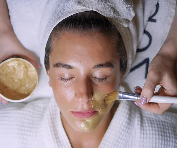 10 Steps to Start a Beauty Business in Aesthetics in Canada