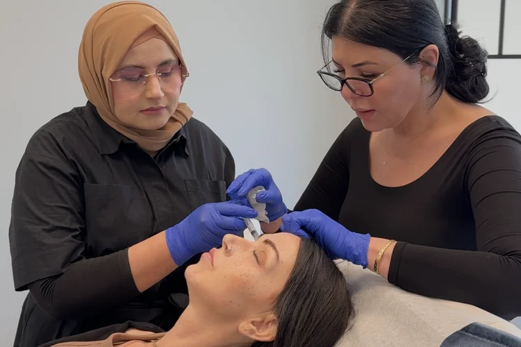 Advanced Injectable Treatments to Consider in 2025: IV Therapy, Sclerotherapy & Thread Lifts in Canada