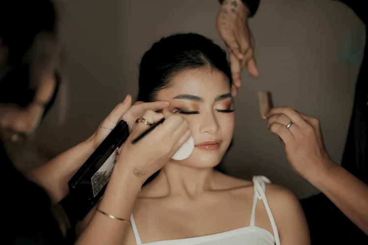Building Client Loyalty in the Beauty Industry: What Actually Works