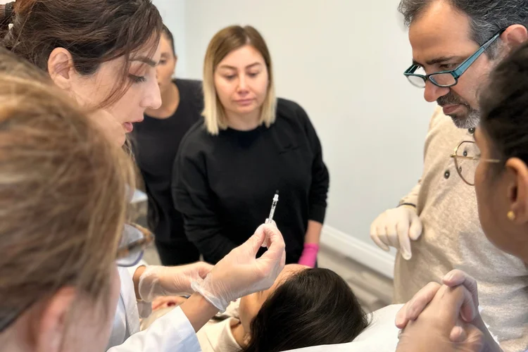 Can You Offer Injectables Without Owning a Clinic? Here’s How