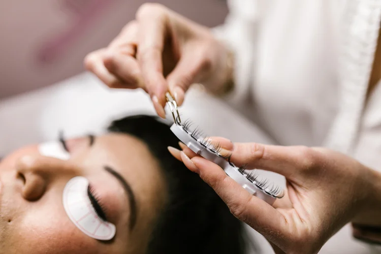 How the Beauty Industry in Canada Is Changing in 2026