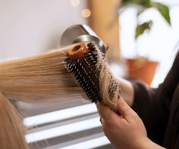 How to Perfect the Art of Blowouts: Tips & Techniques